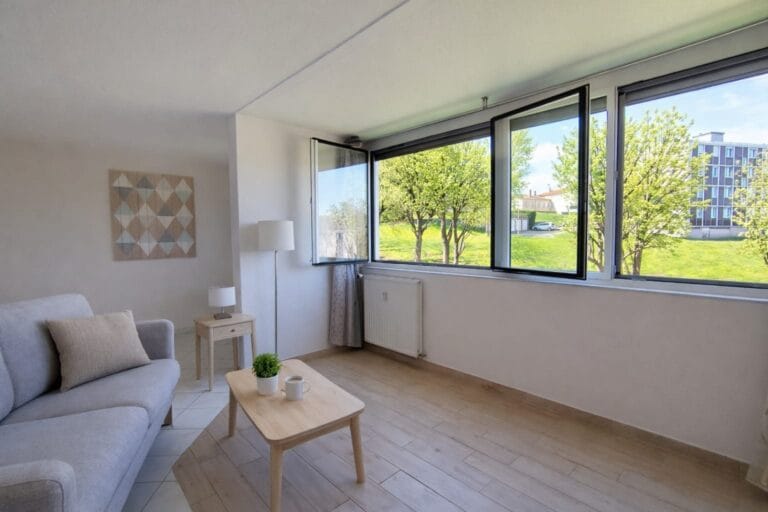 Appartement F4 – Rénové et lumineux